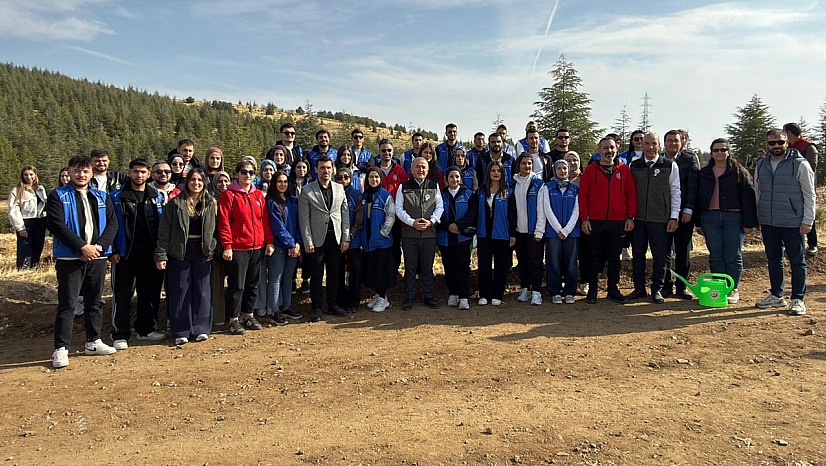 Elazığ'da binlerce fidan toprakla buluştu