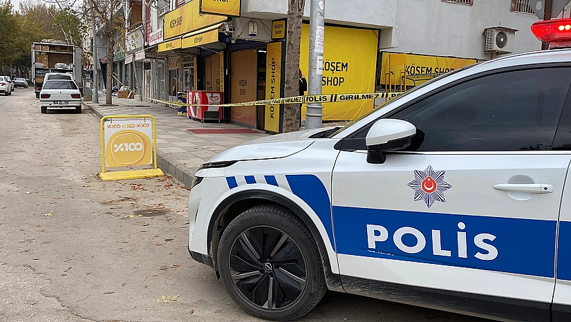 Elazığ'da dehşet anlar: İş yerine silahlı saldırı