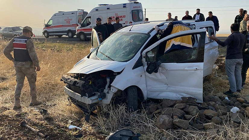 Elazığ'da feci kaza: 3 yaralı