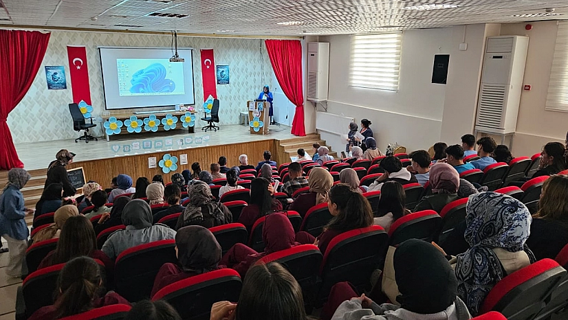 Elazığ'da gebe ve anneler için emzirme eğitimi