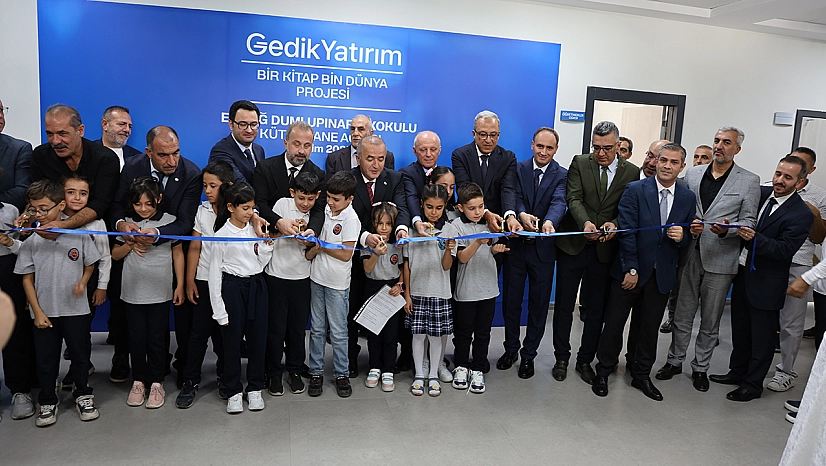 Elazığ Dumlupınar İlkokulu'nda kütüphane açıldı