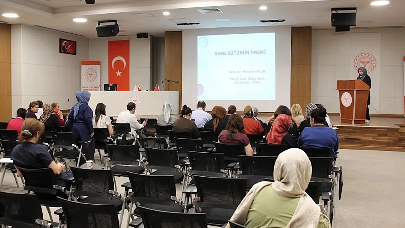 Elazığ Fethi Sekin Şehir Hastanesi'nde Emzirme Haftası etkinliği