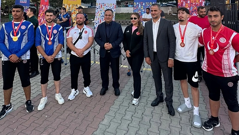 Elazığ Gençlik Ve Spor Kulübü'nden mas güreşinde Türkiye şampiyonluğu