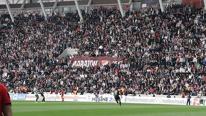 Elazığspor Taraftarından Bilet Tepkisi: 'Pazar Günü Maç Ücretsiz Olsun'
