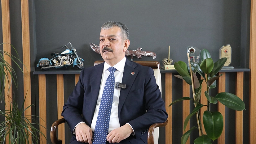 Eleştiri yapmakla birlikte hakkı teslim etmek de görevimiz