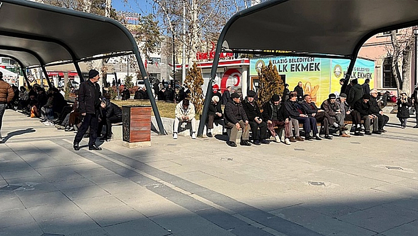 En düşük emekli aylığı 20 bin TL oldu