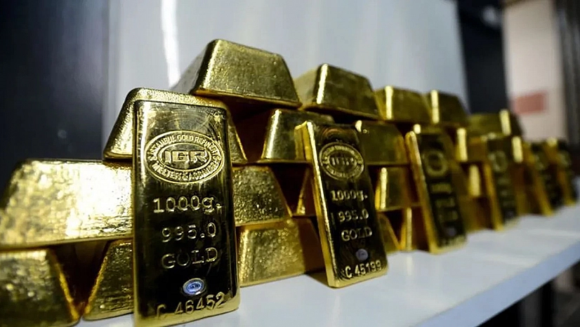 Enflasyon verileri sonrası altın ve gümüş rekor seviyelere yöneldi