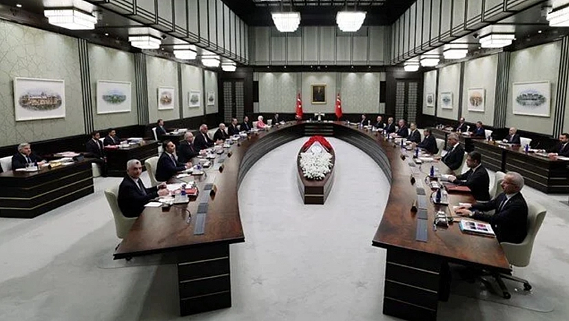 Kabine toplantısı başlıyor: gözler alınacak kararlarda