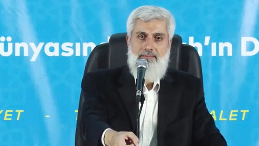 Maksat konferans mı kaos mu?