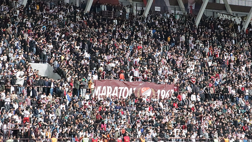 Narkoz Grubu tribünlere geri dönüyor