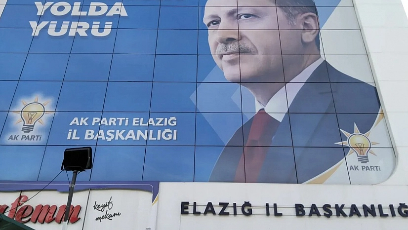 Süreci Reklama Çeviren Fırsatçılar