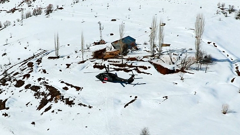 Tunceli'de TSK'dan çiftçiye helikopter ile yardım