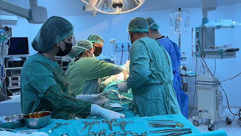Tunceli devlet hastanesinde 10 yıl sonra ilk tiroit ameliyatı yapıldı