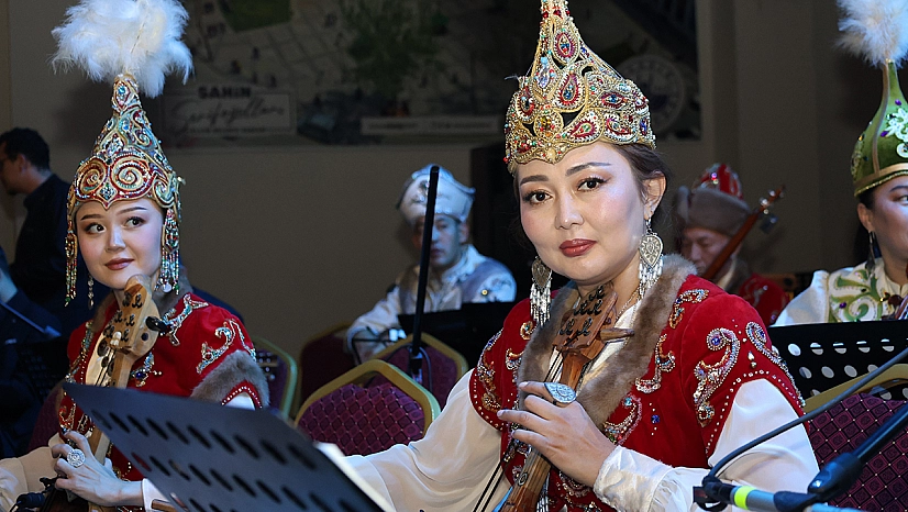 Türk dünyası renkleriyle Elazığ'da parladı