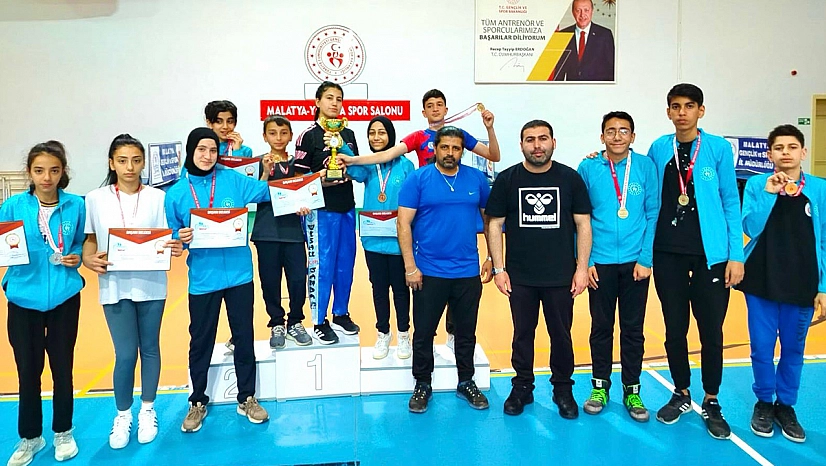 Wushu kungfu'da derece üstüne derece