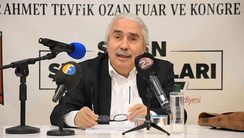 Yazarlar Adnan Güneş Ve Ahmet Turgut, okurları ile Elazığ'da buluştu