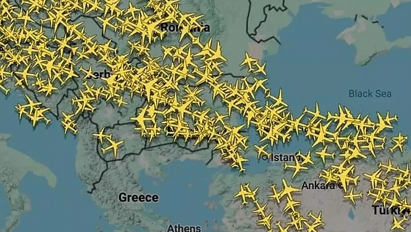 Yunanistan'da hava trafiği felç oldu: Bazı uçaklar Türkiye'ye yönlendirildi