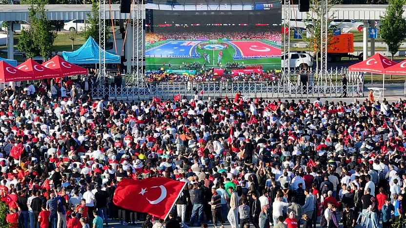 81 ile genelge gönderildi: Toplu izleme etkinliklerine sınır