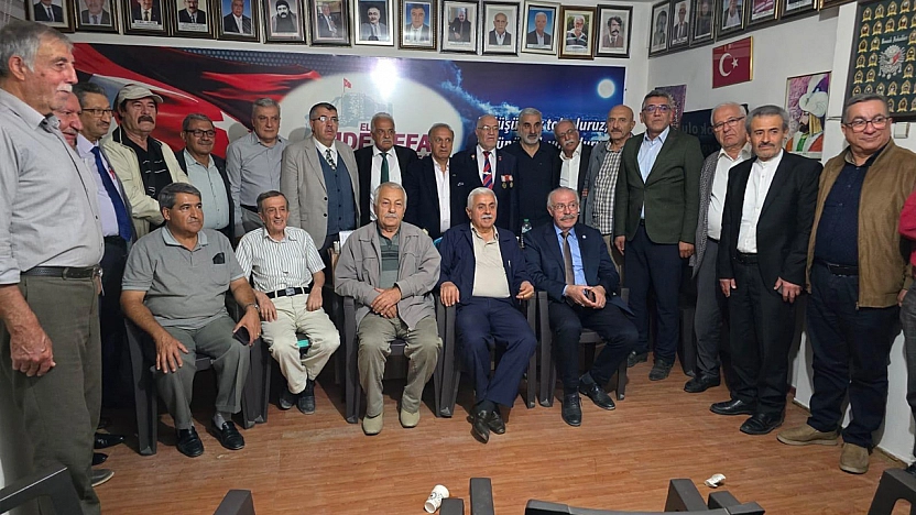 Ahde Vefa Derneği'nde sohbet