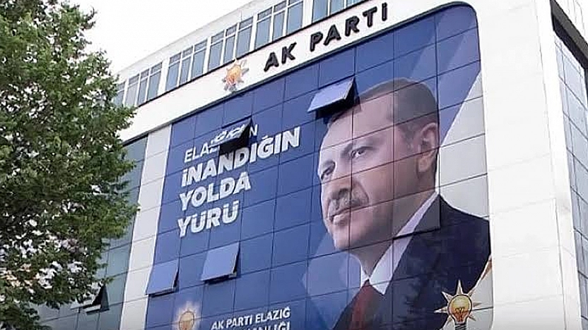 AK Parti Elazığ Merkez İlçe Başkanlığı için temayül yoklaması başladı