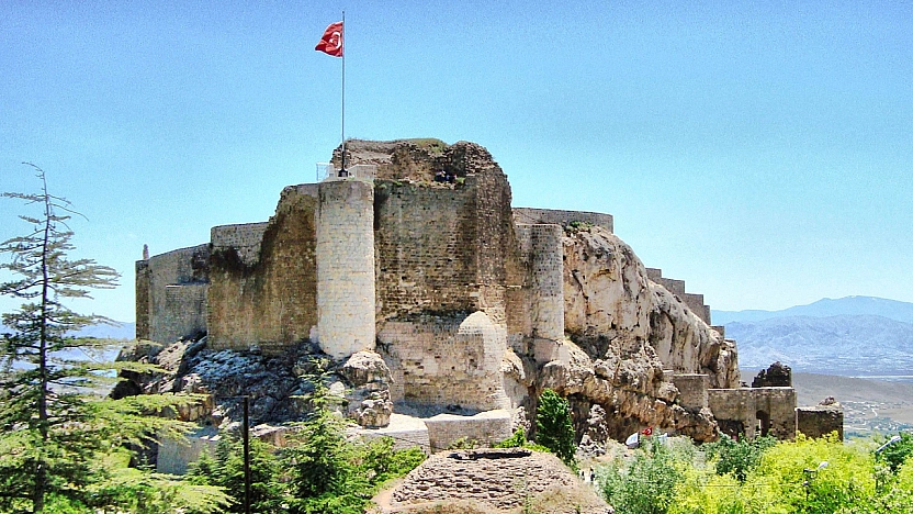 Atanmak isteyen Harput'a akın etti: Yoğunluk yaşandı
