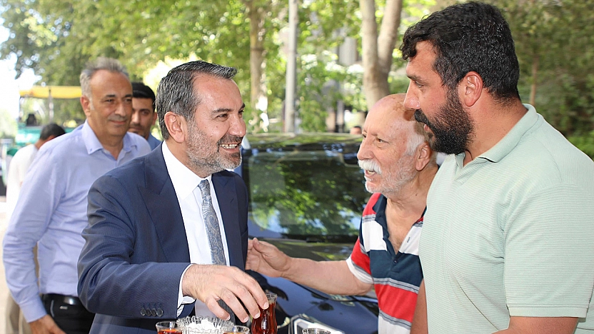 Başkan Şerifoğluları, Şehit ilhanlar Caddesi'nde incelemelerde bulundu