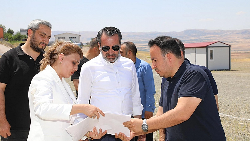Başkan Şerifoğulları, incelemelerde bulundu