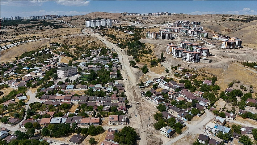 Başkan Şerifoğulları, ulaşım ağını yeni bulvarlarla güçlendiriyor