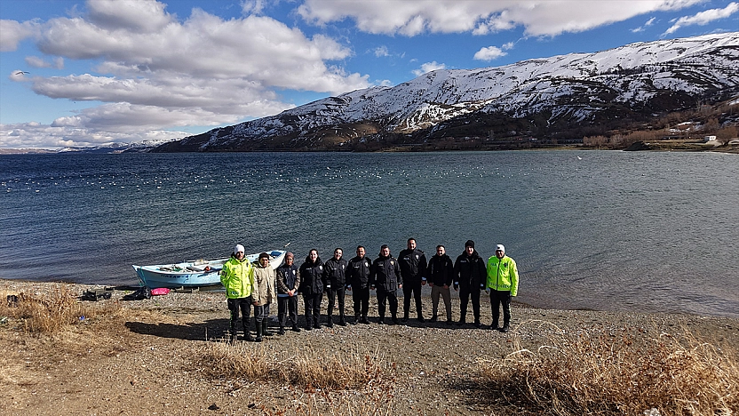 Doğu'nun gizli denizinde şefkat eli