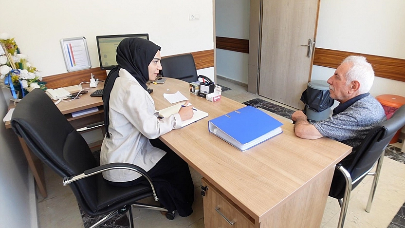 Dr. Tuncer: 'Vatandaşlarımıza sigarayı bırakma sürecinde destek oluyoruz'
