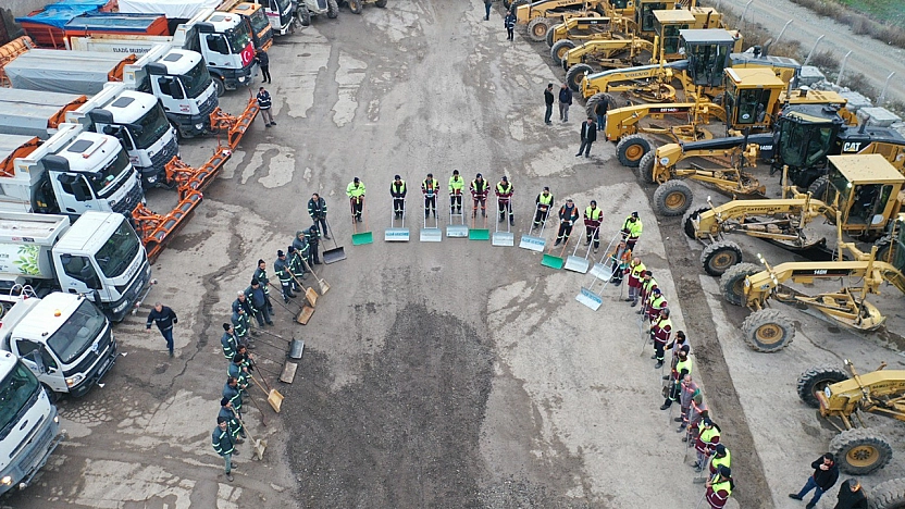 Elazığ Belediyesi kar yağışına hazır