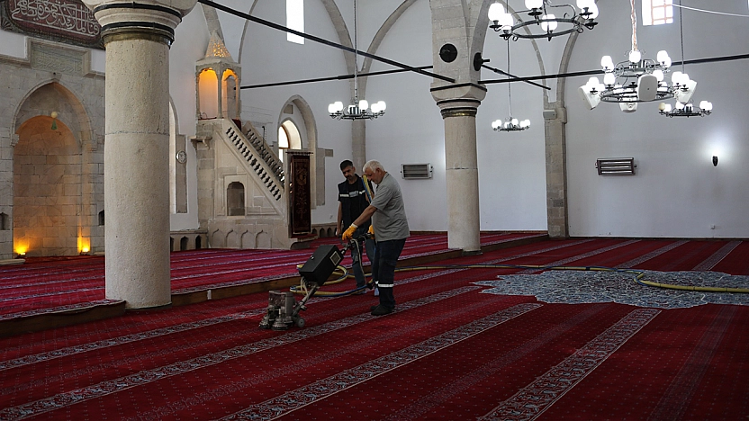 Elazığ Belediyesi'nden yoğun bayram mesaisi