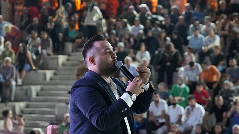 Elazığ Belediyesi yaz konserleri doludizgin sürüyor