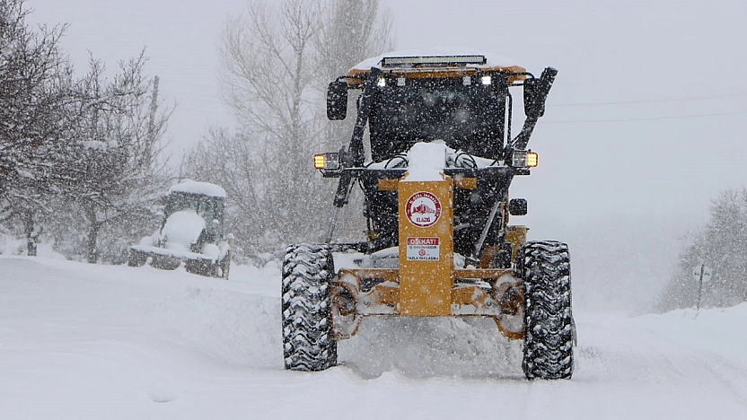 Elazığ'da 149 köy yolu ulaşıma açıldı
