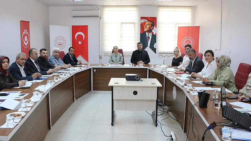 Elazığ'da aileler için yeni çalışmalar görüşüldü