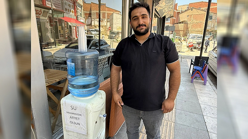 Elazığ'da bir esnaf uygulamasıyla yürekleri soğuttu