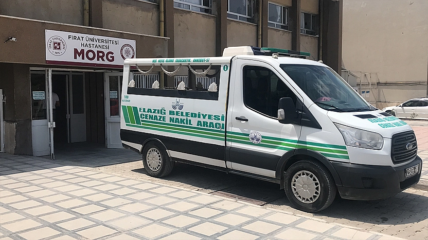 Elazığ'da feci kaza: 2 ölü