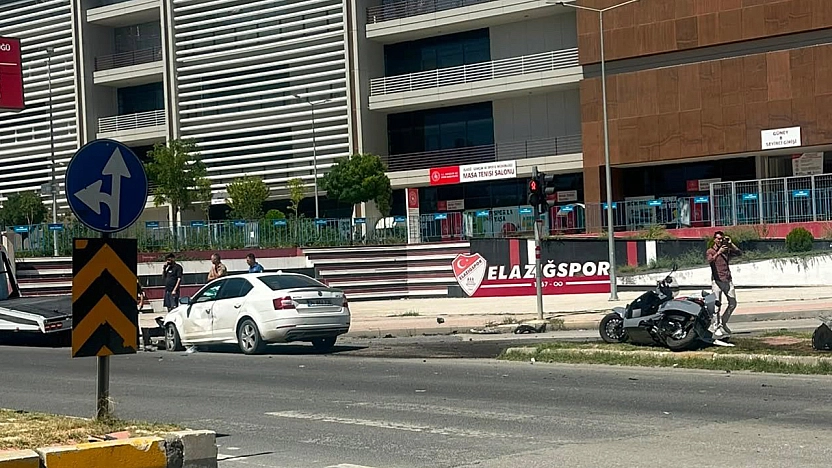 Elazığ'da feci kaza! 3 yaralı
