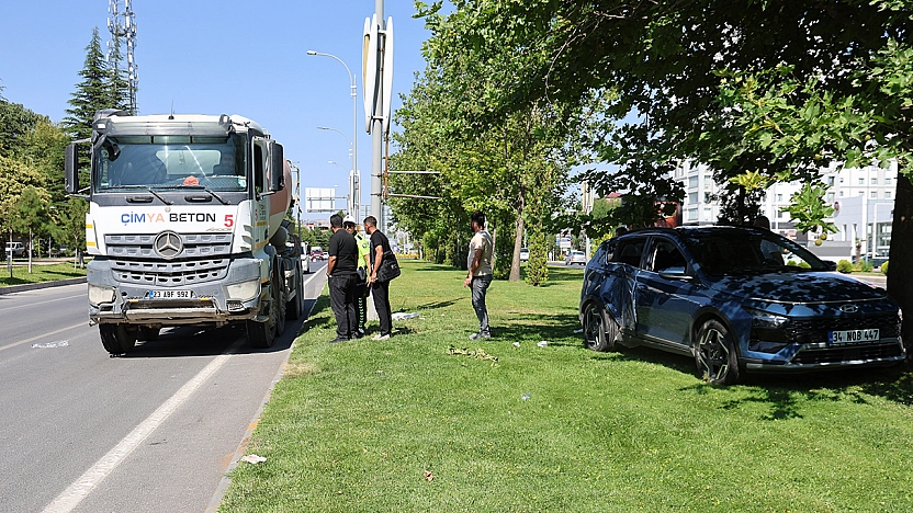 Elazığ'da feci kaza: 5 yaralı
