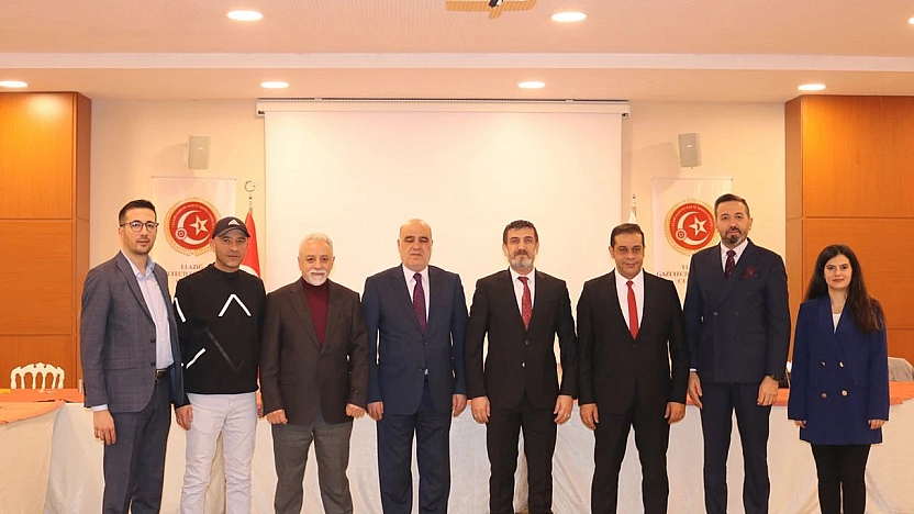 Elazığ'da Gazetecilerden güçlü bir adım