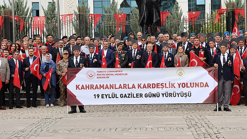 Elazığ'da Gaziler Günü yürüyüşü gurur dolu anlar yaşattı