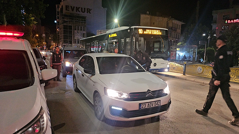 Elazığ'da geniş çaplı asayiş operasyonunda yüzlerce denetim yapıldı
