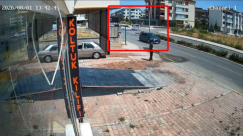 Elazığ'da o noktada kazalar bitmiyor: Esnaf kasis istiyor