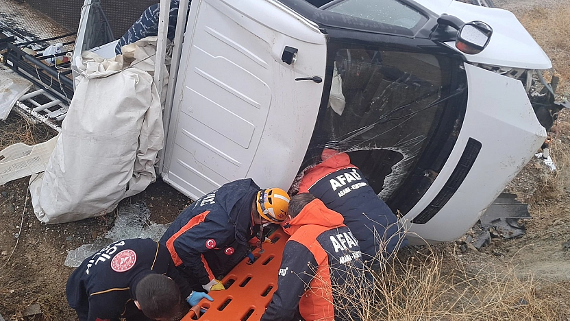 Elazığ'da pikap kazası: 2 kişi yaralandı