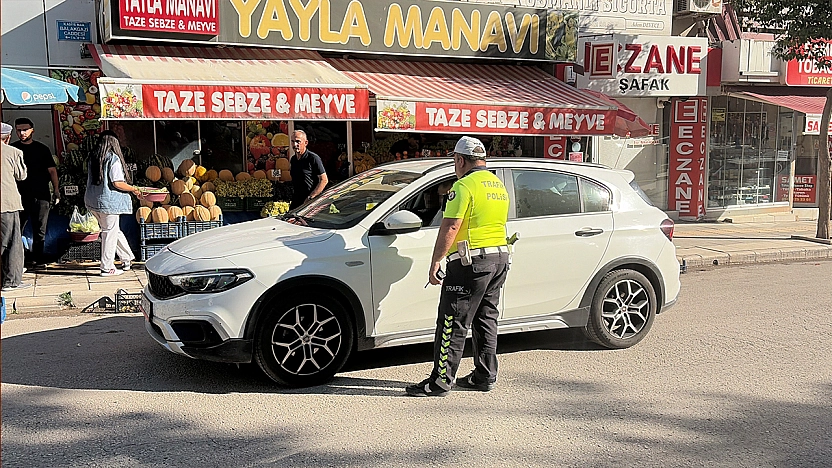 Elazığ'da polislerin önünde ters yöne daldı: Cezası ağır oldu