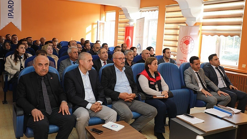 Elazığ'da ŞAP hastalığına yönelik değerlendirme toplantısı düzenlendi