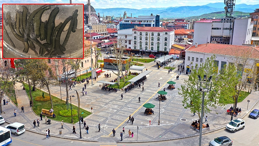 Elazığ'da şifa dağıtan tezgah! Tanesi 100 TL