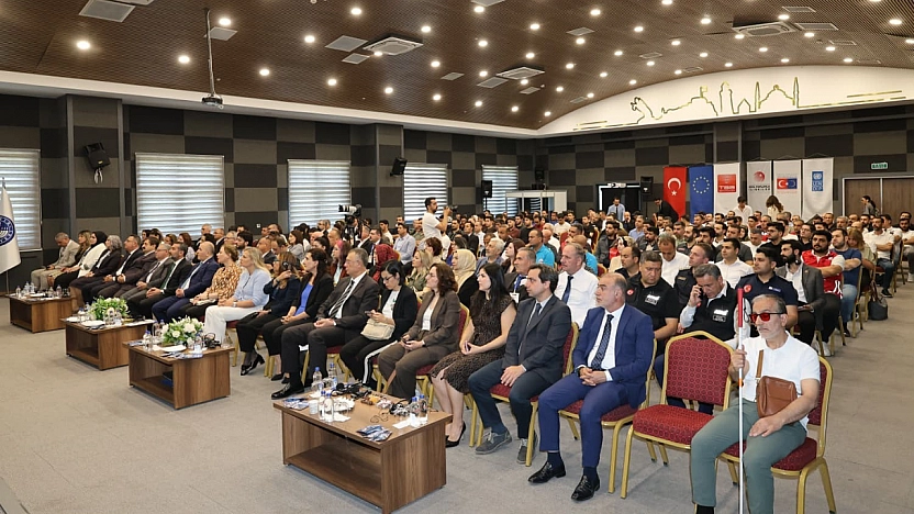 Elazığ'da 'Sivil Katılım Zirvesi' gerçekleştirildi