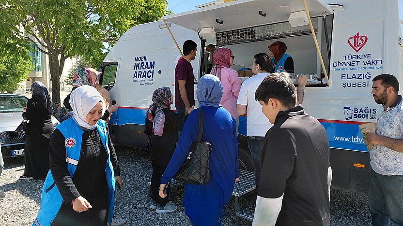 Elazığ'da TDV'den sahaya yeni güç: Mobil hizmet aracı hizmete girdi