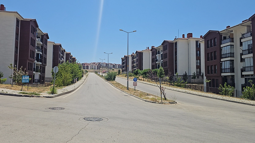 Elazığ'da yollar boş kaldı